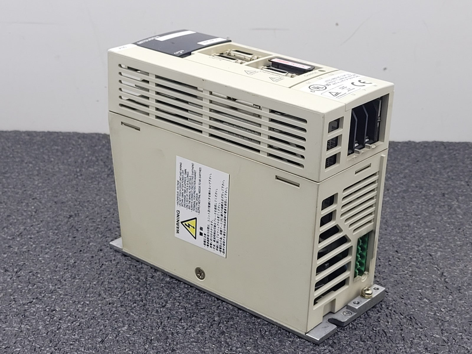 MITSUBISHI MR-J2-60CT Servo Drive Unit 0.6wW 3.2A 2009 Date Code Working Pull