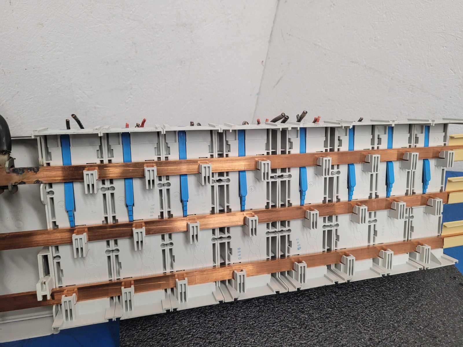 Wohner Telemecaniqe Copper Bus Bar Main Control Panel AK6-PA602 Breaker Inteface