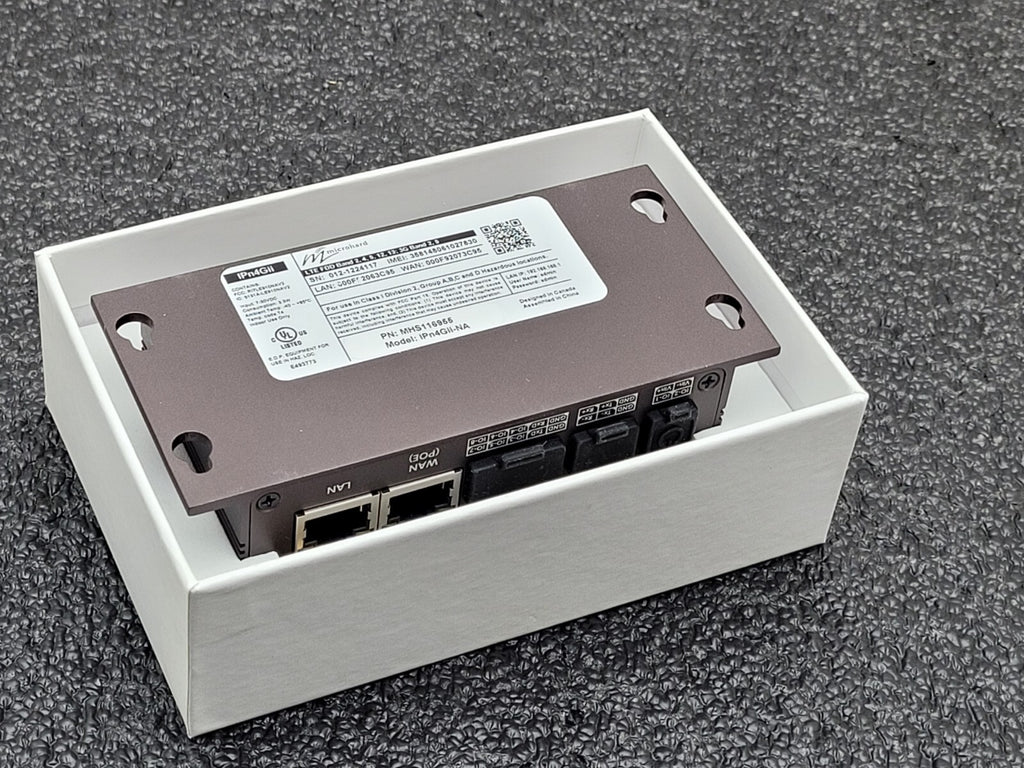 Microhard IPn4Gii-NA 4G LTE Dual SIM Dual Ethernet Serial USB Gateway POE