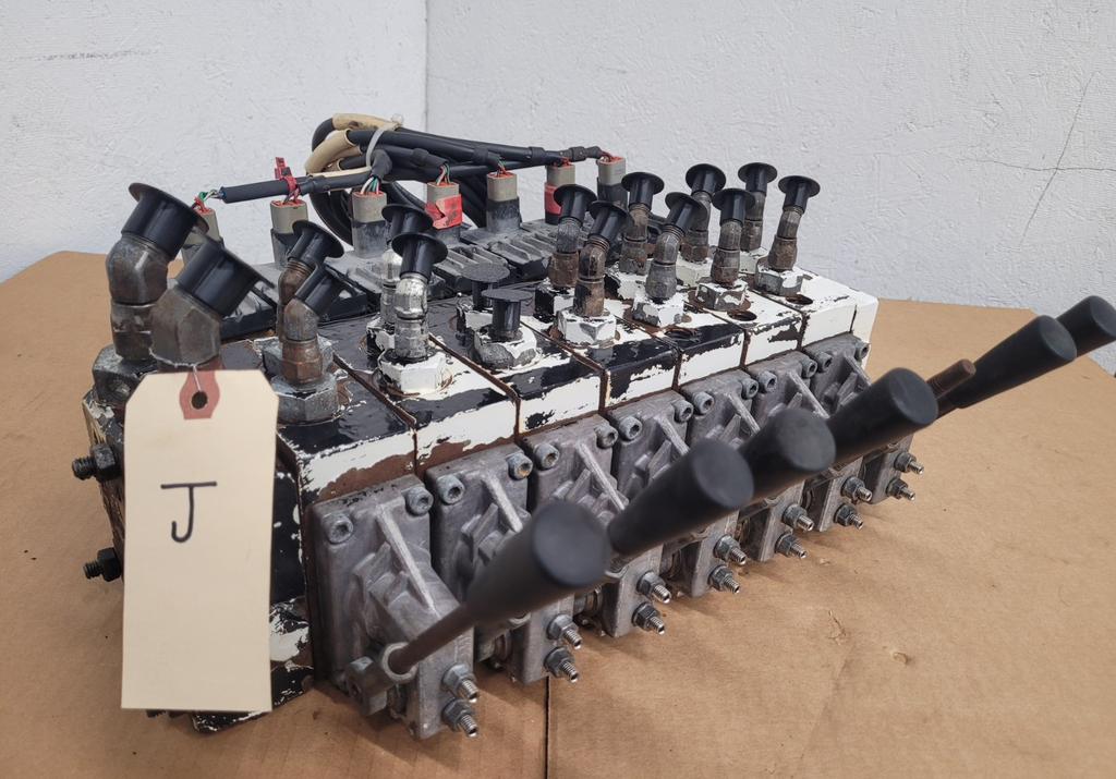 Danfoss PVG32 7x Hydraulic Valve Block Manual + Electronic Control 159S9122 [J]