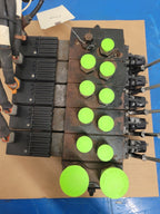Danfoss PVG32 Hydraulic 5 Valve Stack On/Off Manual / Solenoid 157B4292 D17