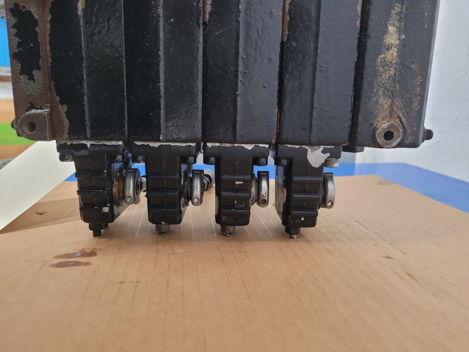 Danfoss  Proportional On/Off Hydraulic 4 Valve Stack Radiometric 11089276 D11