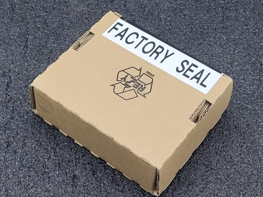 New Allen Bradley 1769-OW8I Ser B Compact AC/DC Relay Output Module AB 1769-0W8I