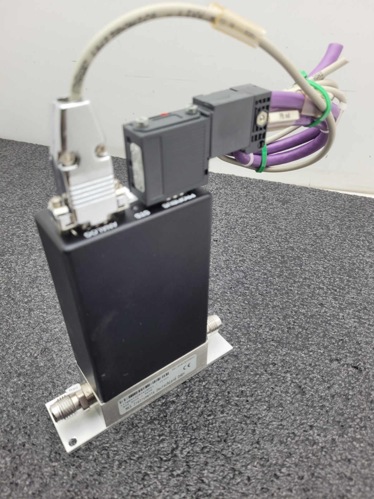 MKS 1179BX13CR14NSPC1 Mass-Flo Mass Flow Controller 500 SCCM SiH4 Working Pull