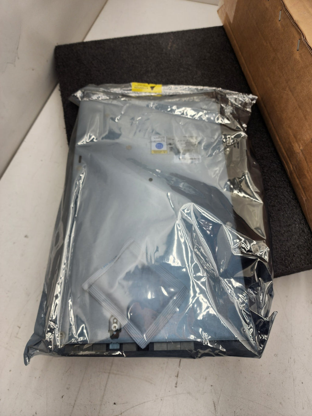 BV AP Controller Bronze AMD EPYC EXOS Drive Array Controller 1105332-01 AP-BV1