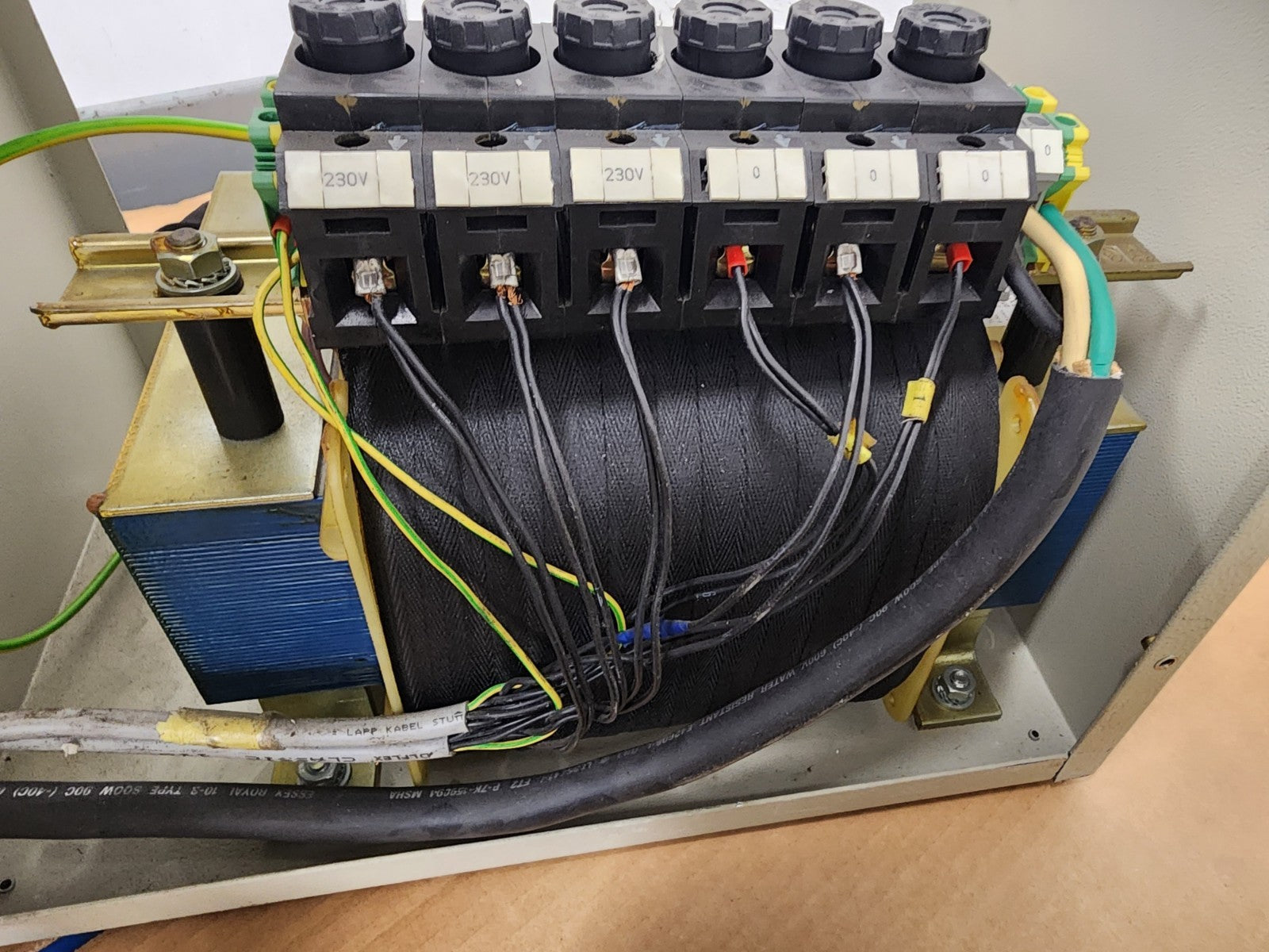 Muco Einphasen Isolation Transformer EN 61558-2-4 Transformer 6KVA 230V - 230VAC