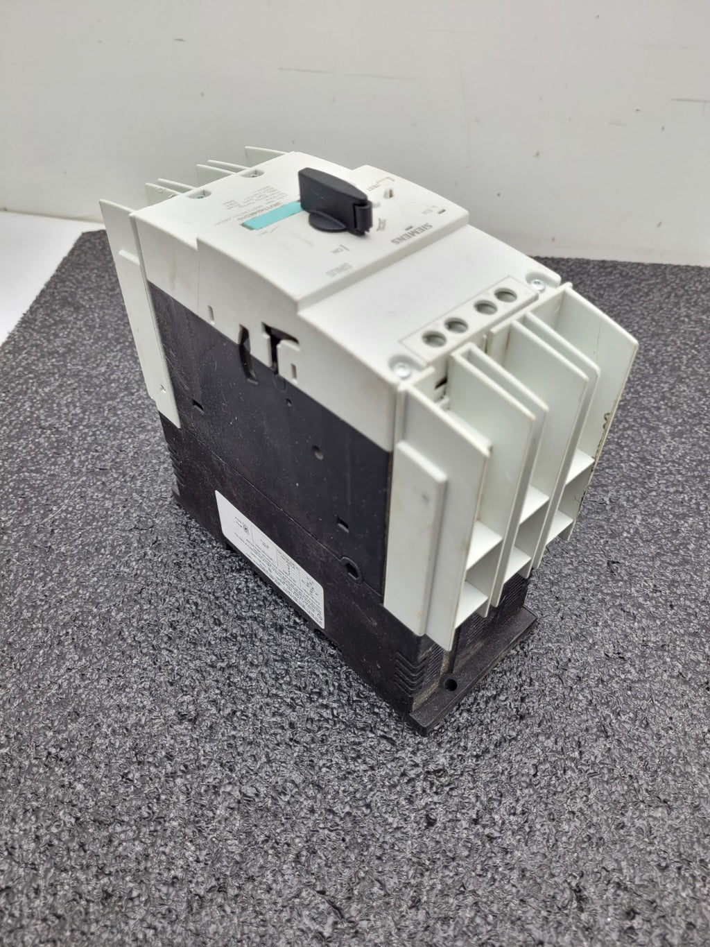 SIEMENS Sirius 3RV1742-5ED10 50 A Circuit Breaker Motor Protector H3RV1742
