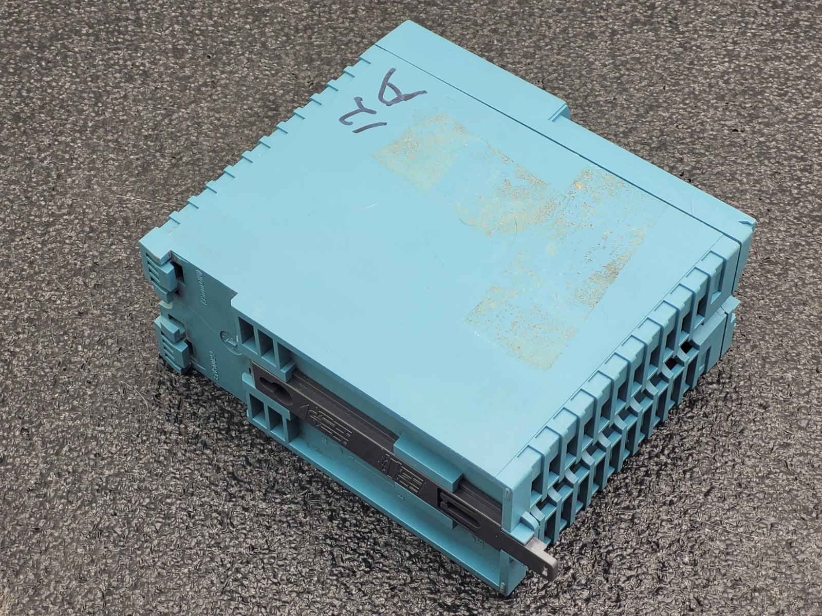 Parker Eurotherm SSD Servo Drive 631-006-230-F-00 240VAC Out 3PH [A]
