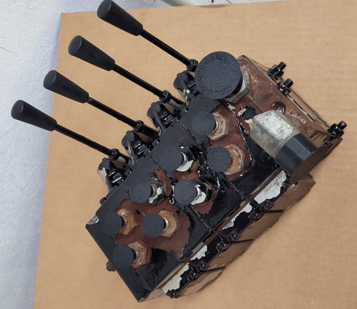 Danfoss PVG 32  4x Manual Hydraulic Valve  Block 159F6511 PVG32 [G]