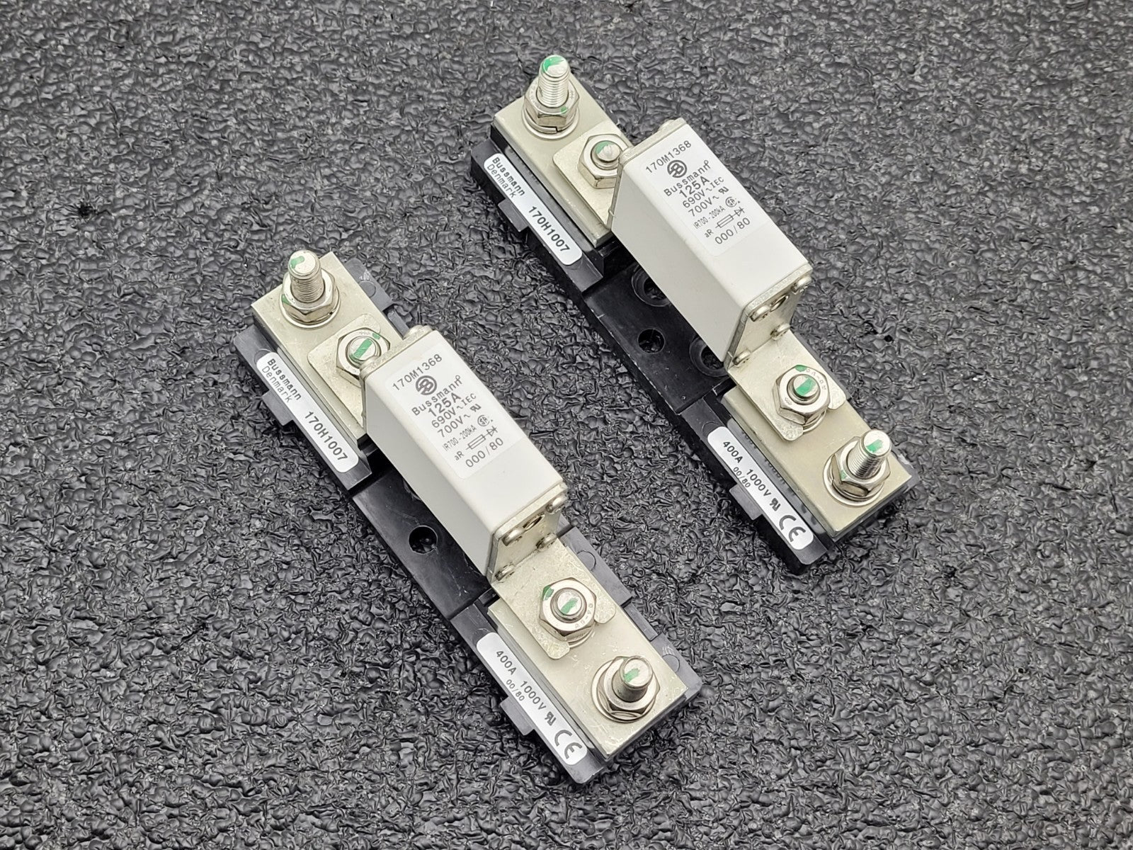 Lot of 6 Bussmann Buss 170M1368 125A 690V Fuse w/ 170H1007 Base 400A 1000V