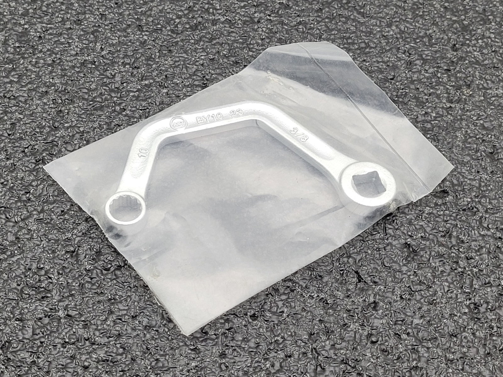 AST Assenmacher BY10 10mm and 3/8" Square Bypass Wrench Half Moon Double Box End