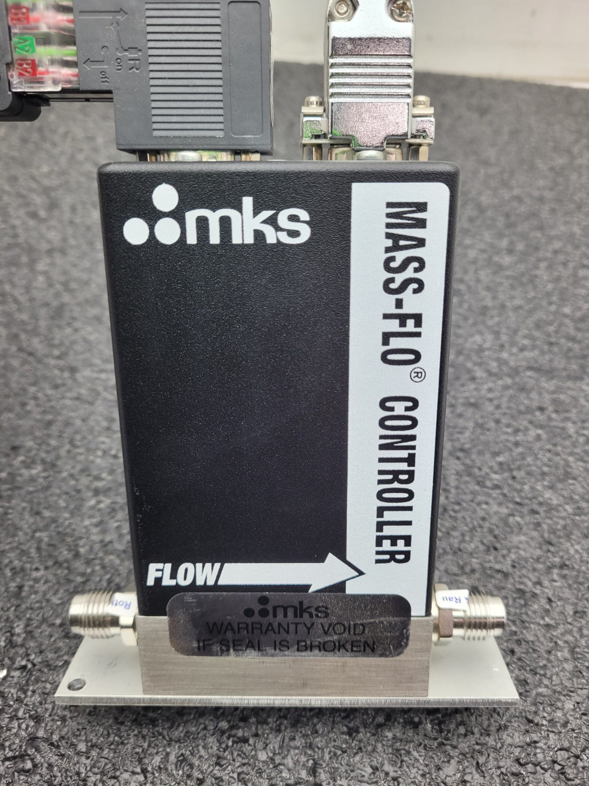 MKS 1179BX13CR14NSPC1 Mass-Flo Mass Flow Controller 500 SCCM SiH4 Working Pull