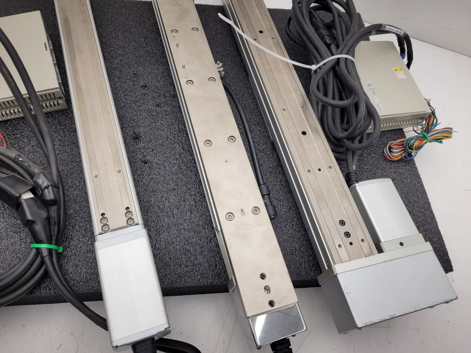 IAI RCS-SMR-I-100-H-1000-M-R Robo Cylinder 300mm 450mm Stroke Linear Actuator C