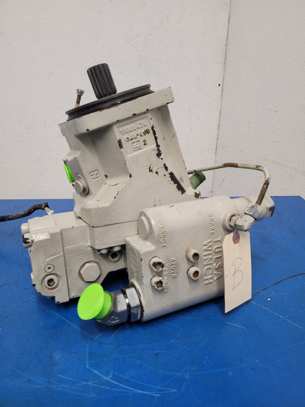 Tulsa Winch Load Holding Brake Crane 14 Spline Hydraulic 11006474 GJL-200 [B]