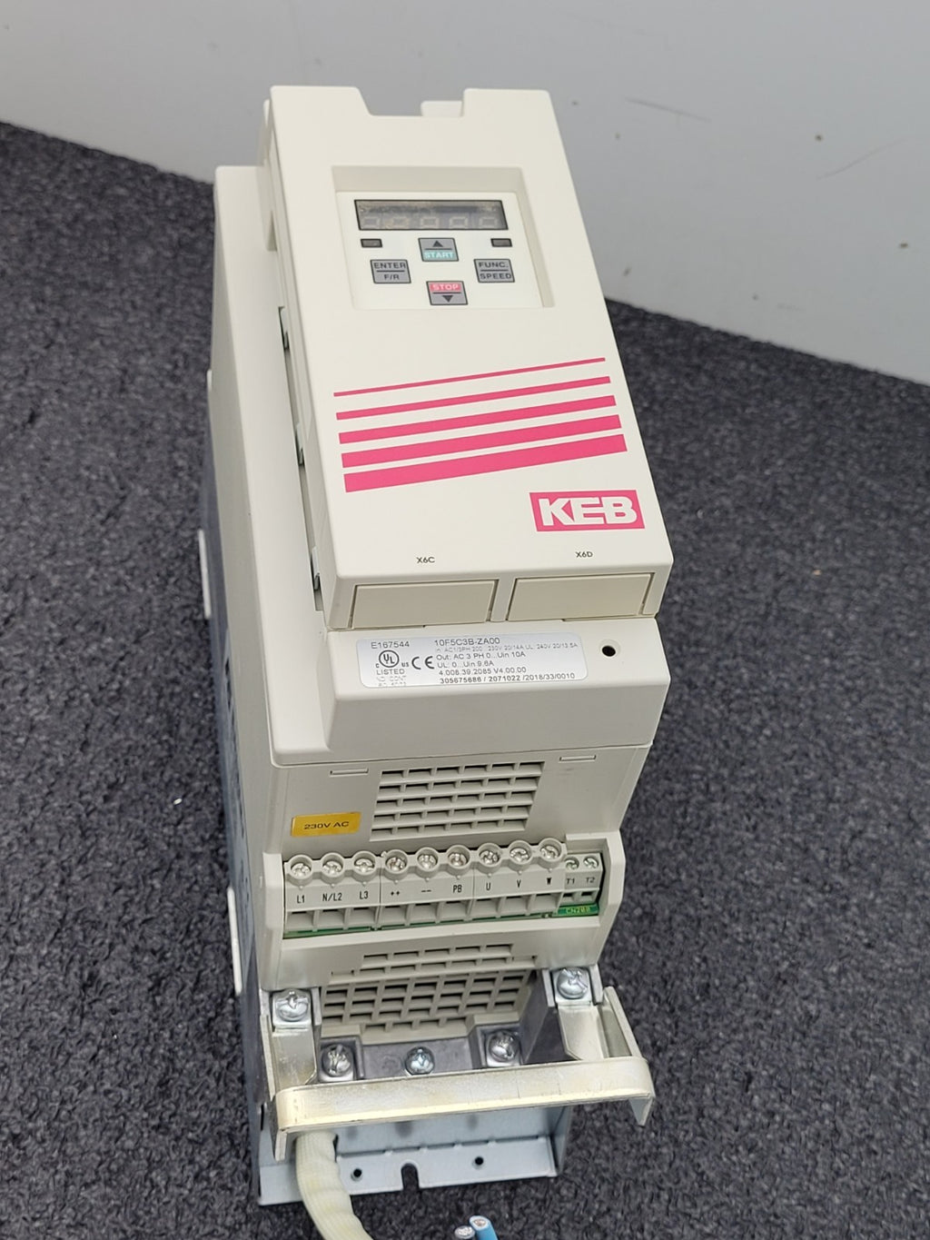 HOMAG / KEB Combivert 10F5C3B-ZA00 Frequency Drive VFD AC Controller 240VAC 4kVA