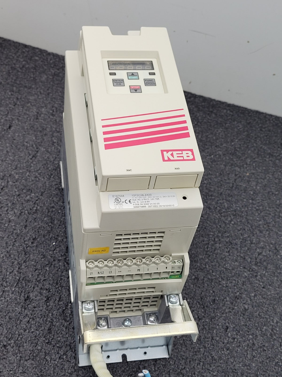 HOMAG / KEB Combivert 10F5C3B-ZA00 Frequency Drive VFD AC Controller 240VAC 4kVA