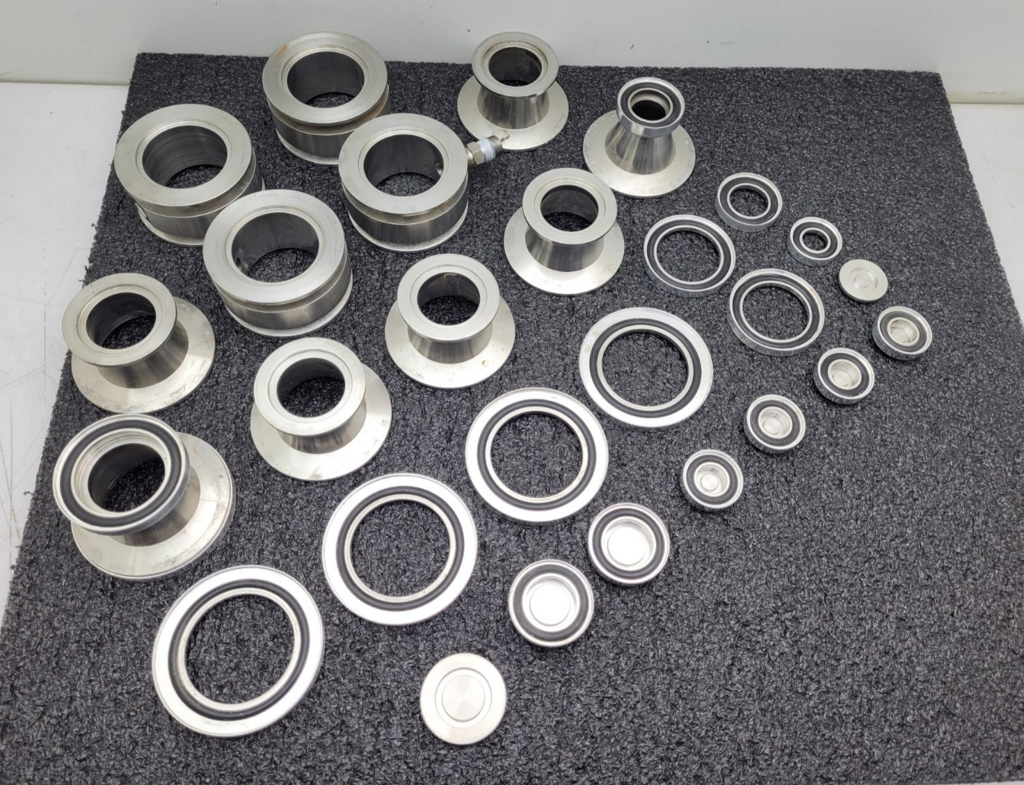Stainless Steel Vacuum Reducing Fittings, Plugs, Ports KF40 KF50 KF25 DN Vacuum