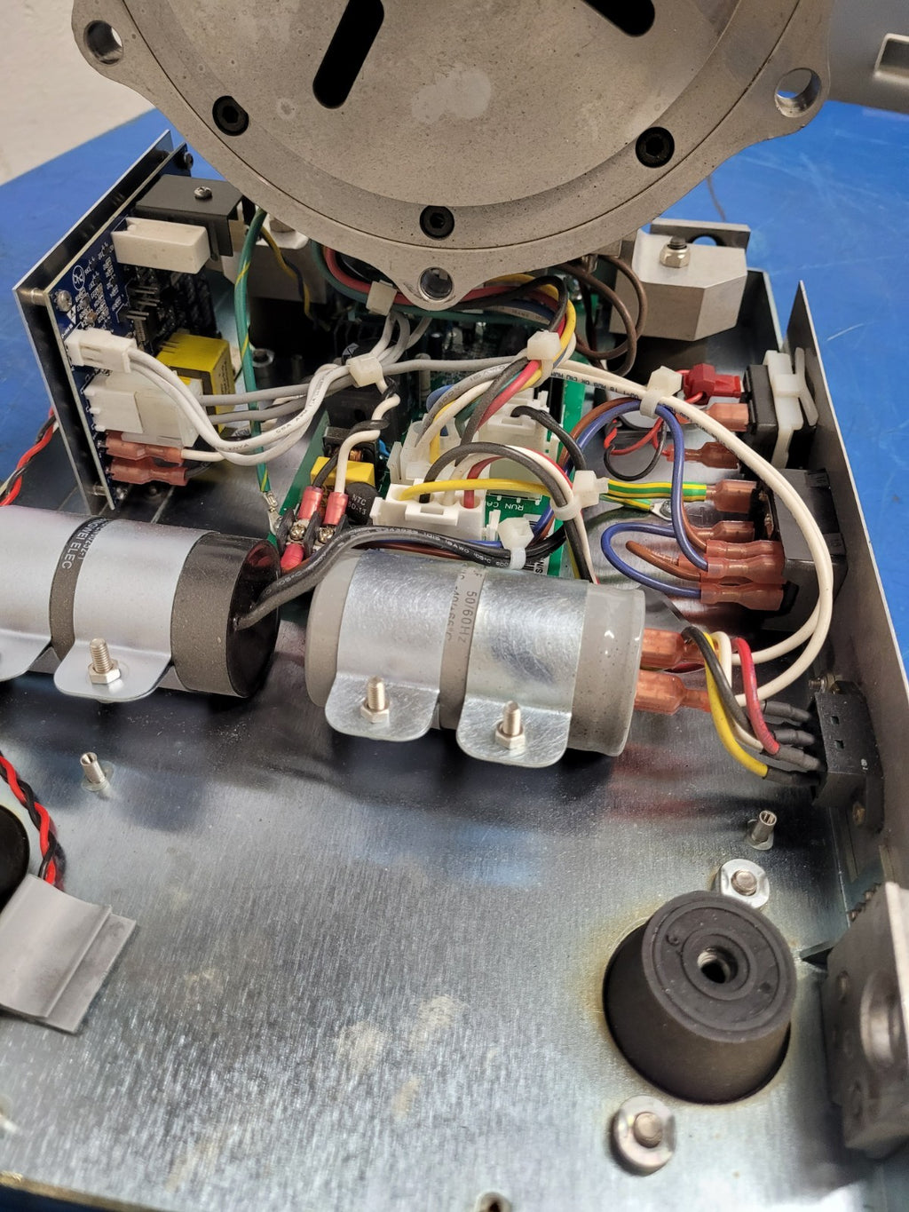 Agilent Technologies Dry Scroll Vacuum Pump IDP-15 X3815-64000 For Parts