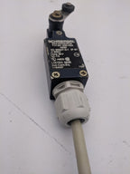 Schmersal TV12H 235-02z, 20z Safety Door Roller Lever Limit Switch Contact IP67