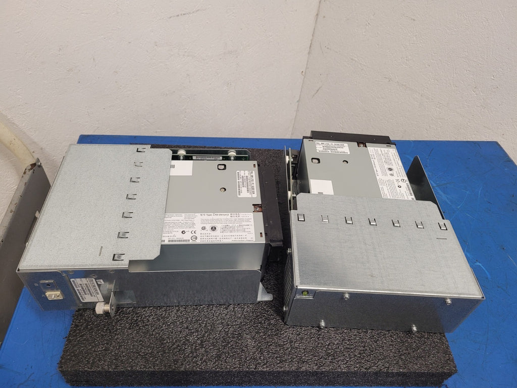 Sun StorageTek SL500 LTO2 IBM 2GB FC Tape Drive in Tray 419687702 LOT OF 2x