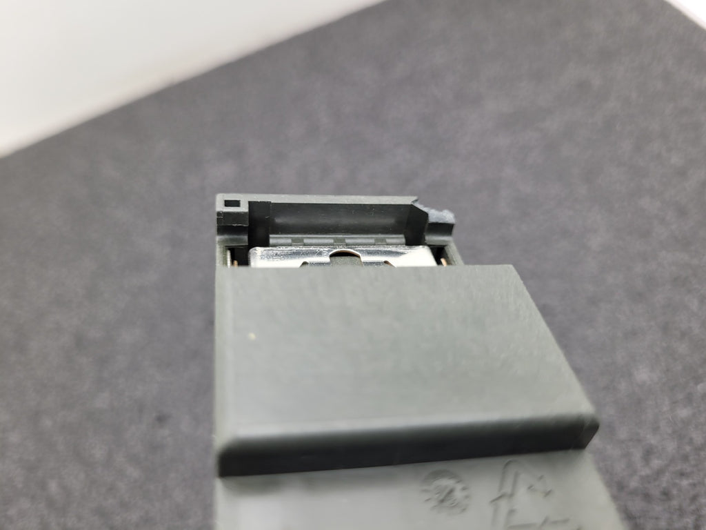 6ES7 335-7HG01-0AB0 Siemens Simatic S7-300 SM 335  Analog I/O Module