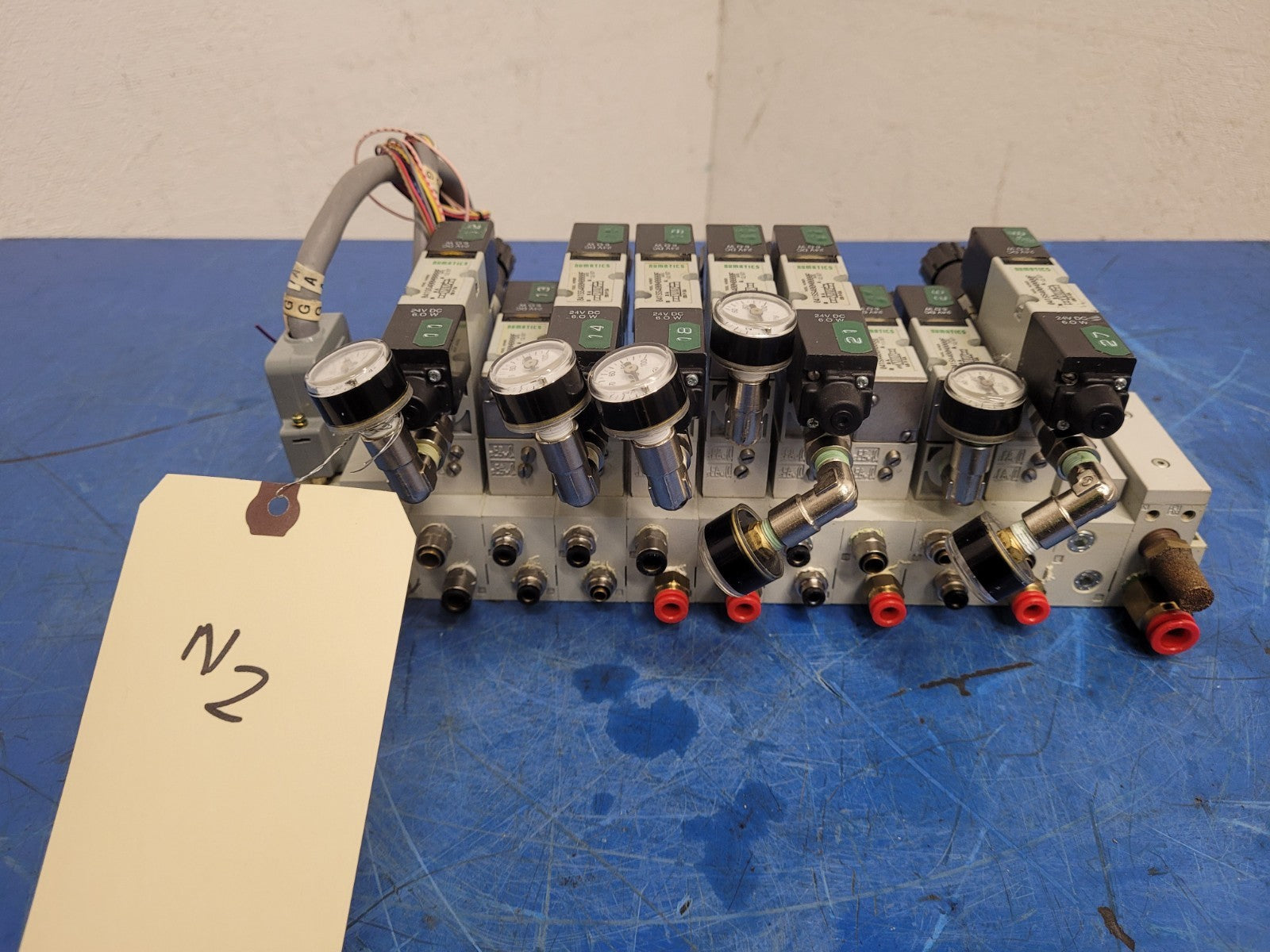 Numatics 9x Valve Solenoid 041SA400M0000F 7x Regulated Pneumatic Manifold N2