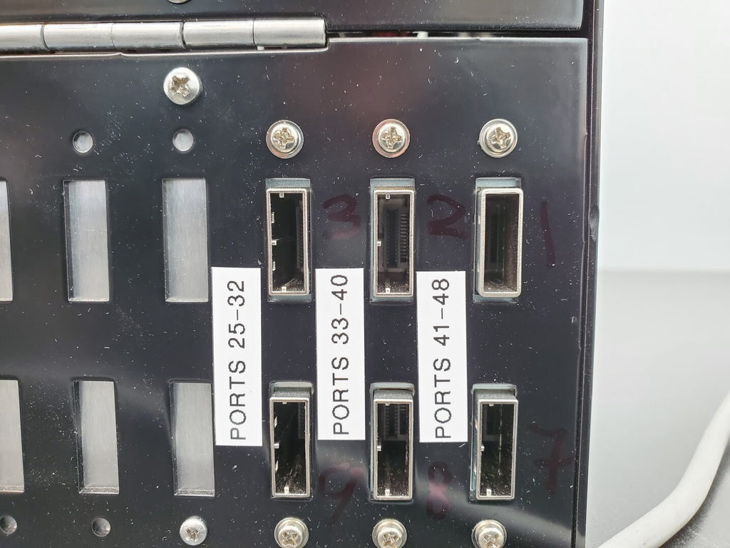 OakGate Serial Cables 24-port 2.5” PCIe/NVMe Hot Swap Test Enclosure 6x mSAS Out
