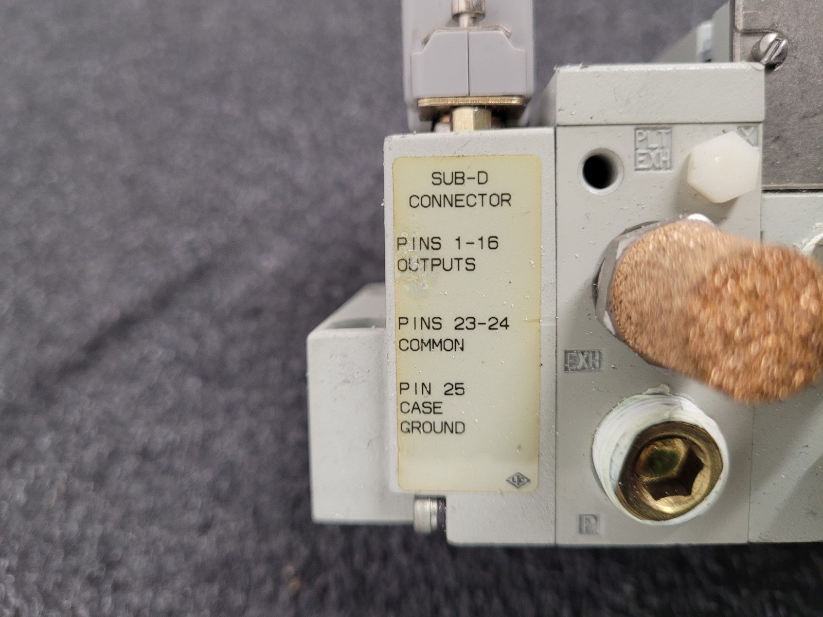Numatics 5 Valve Solenoid 041SA400M0000F Pneumatic Manifold Set 3 Blocks DB25