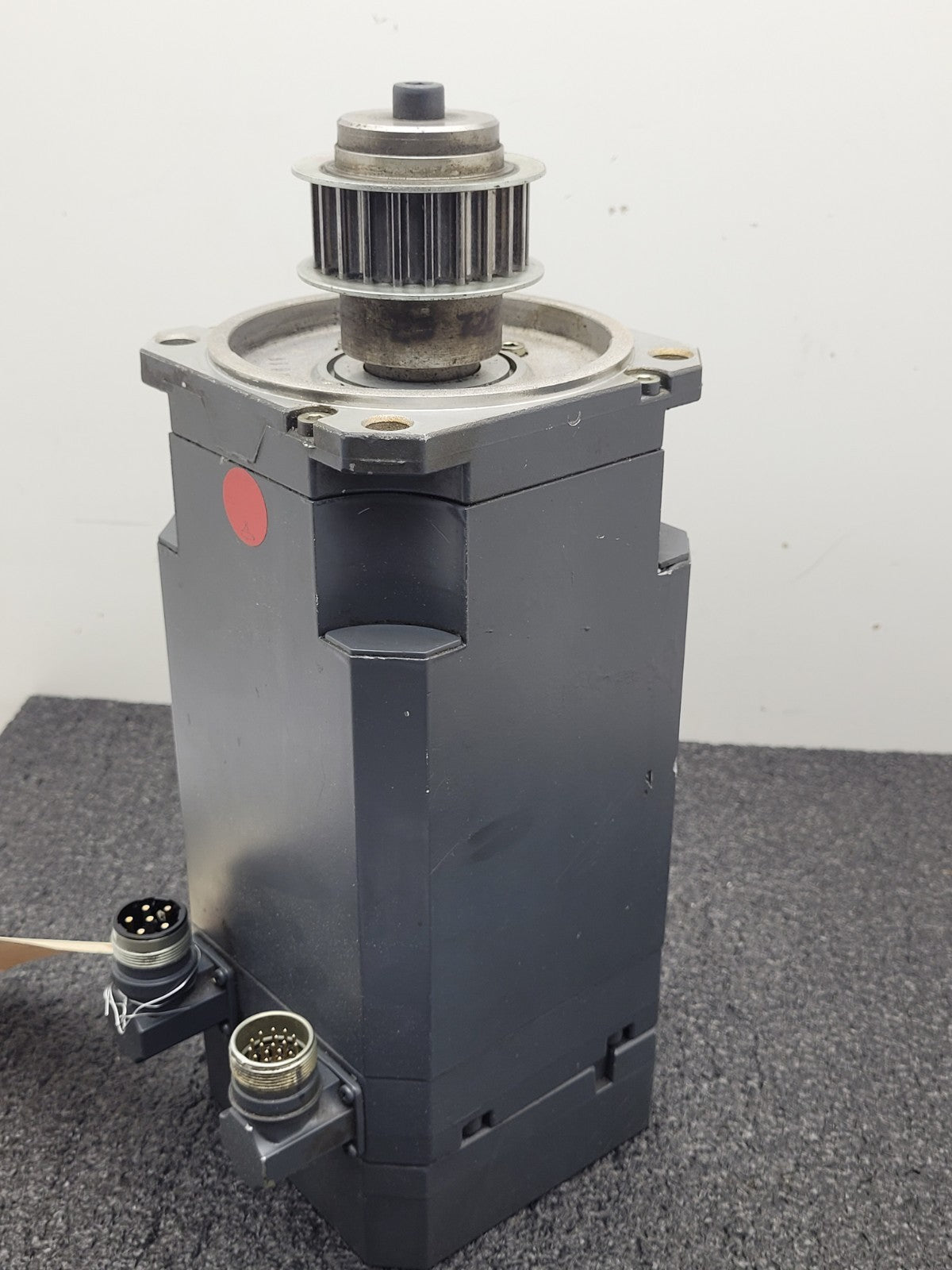 SIEMENS 1FT6062-6AH71-4AA0 Brushless Servo Motor 6Nm 4500RPM Encoder I-2048 [B]