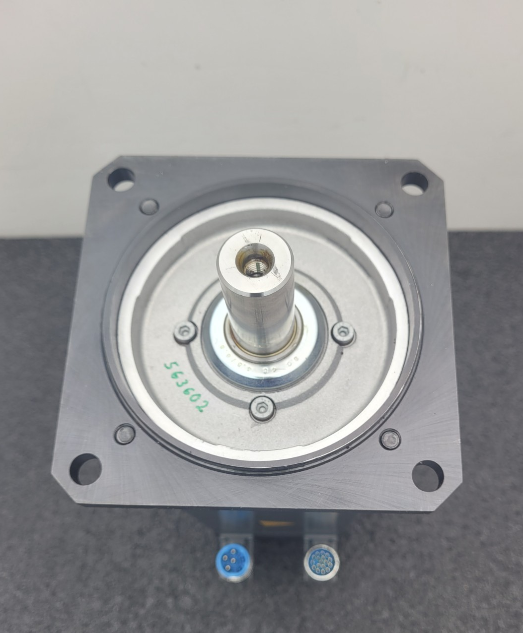 Siemens 1FT6 Servo Motor 1FT6064-1AF71-4EG1 SIMOTICS S 3000RPM Working Pull