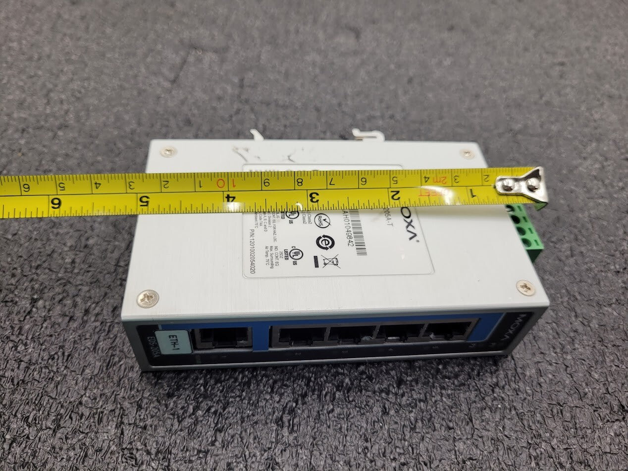 MOXA 5-port Industrial Ethernet Switch EDS-205A-T 12/24/48 VDC 18-30 VAC 0.29A
