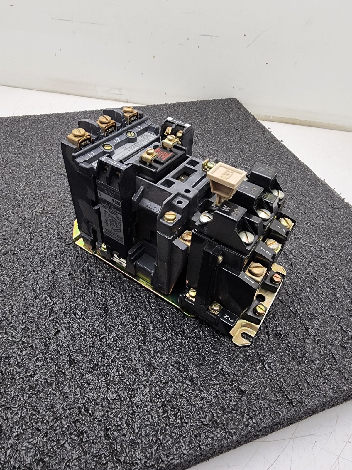 Allen Bradley 509-BOD Contactor 120VAC Coil 592-B0W16 Overload Relay 595-A Aux