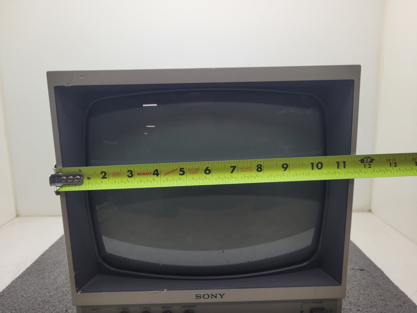 SONY ssm-121 Black White Monitor 12 inch CRT BNC made in Korea 1995