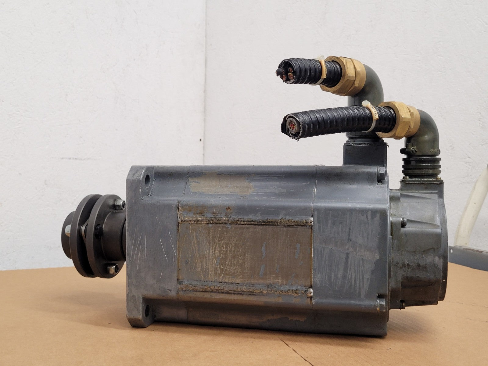 Mitsubishi HA203NC-S 3.5kW 3000RPM 170V 100Hz AC Servo Motor Unit A