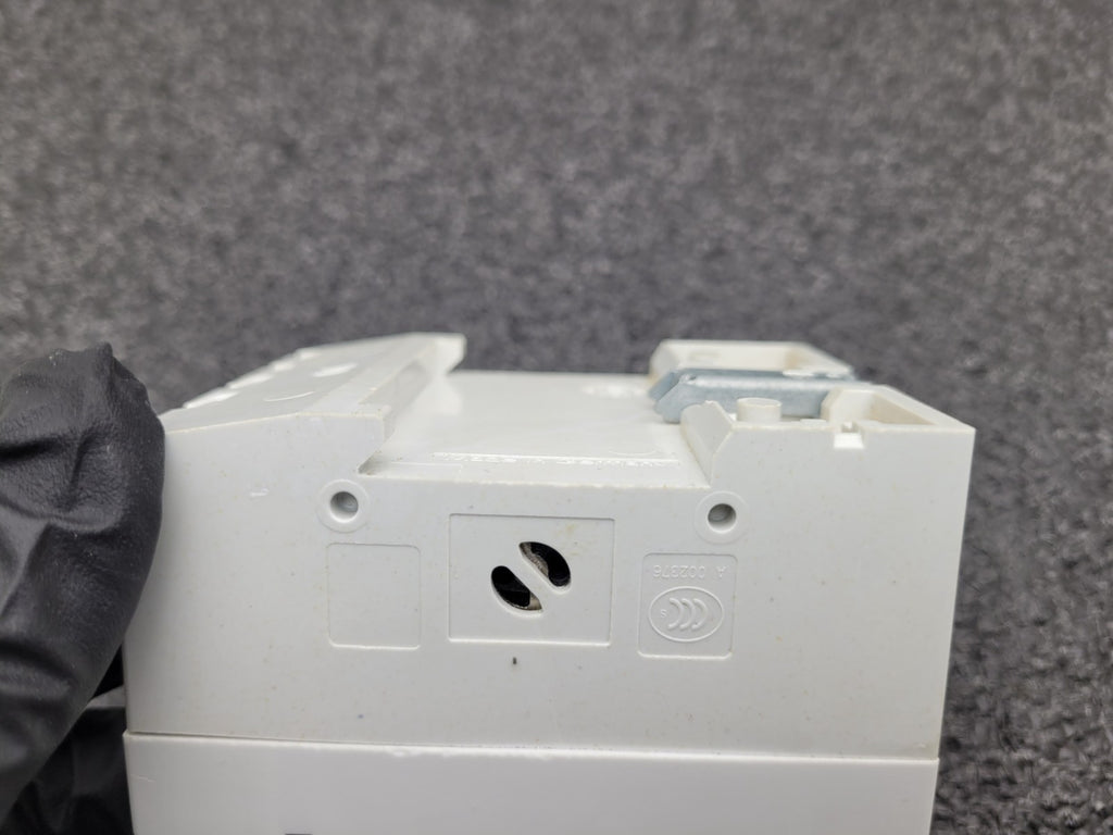 Siemens 5SM1 654-6 RCCB FI Residual Current Operated Circuit Breaker 4-pole 40A