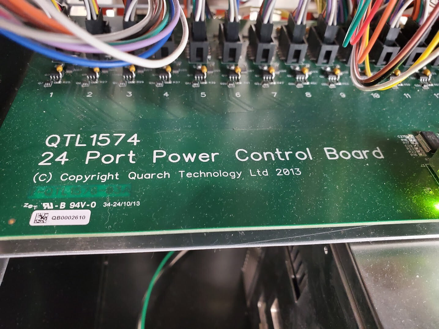 OakGate Serial Cables 24-port 2.5” PCIe/NVMe Hot Swap Test Enclosure 6x mSAS Out