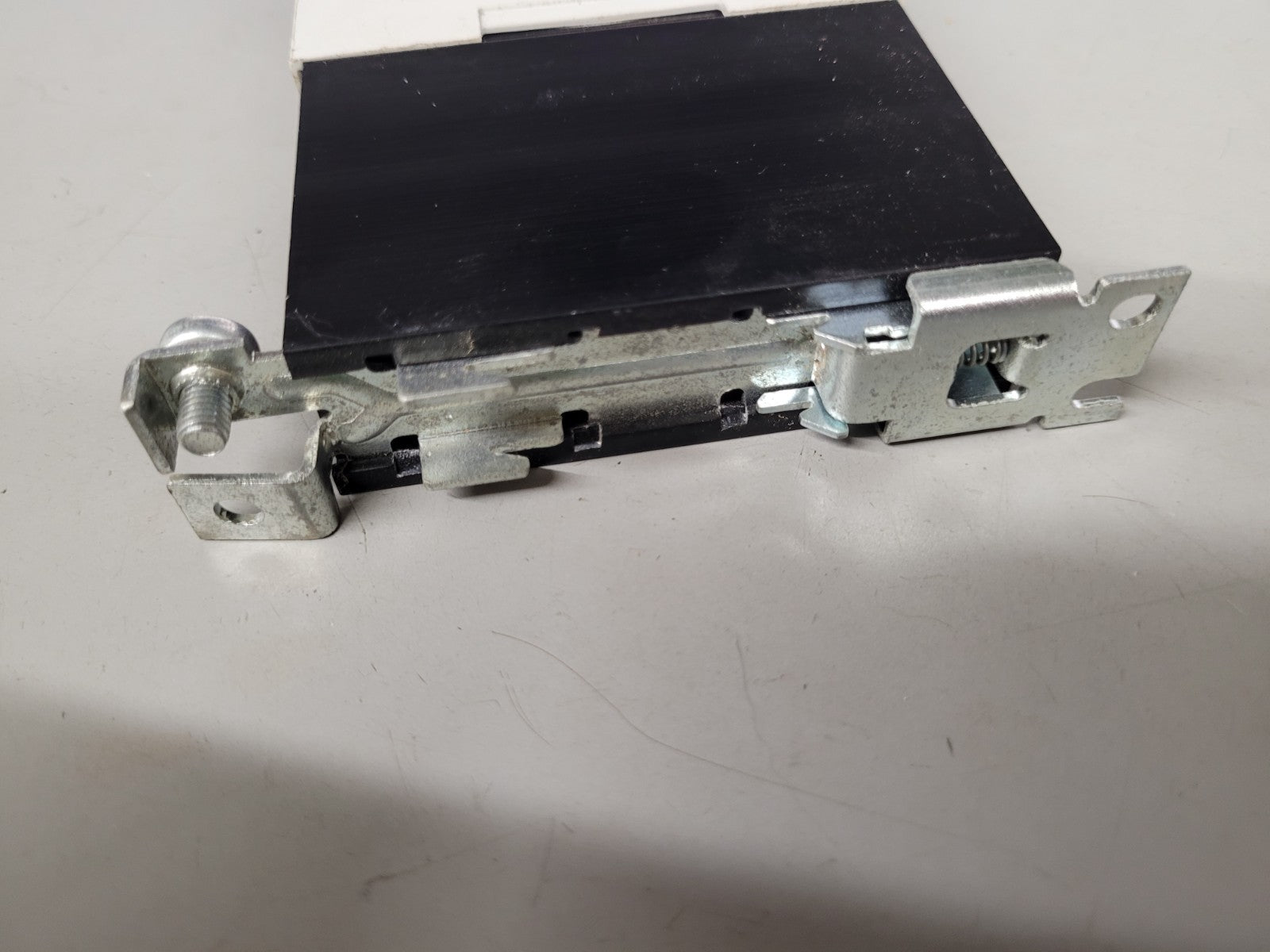 JUMO TYA432-100/30.660 Solid State Relay 4-32VDC Control  24-660VAC 30A Ouput