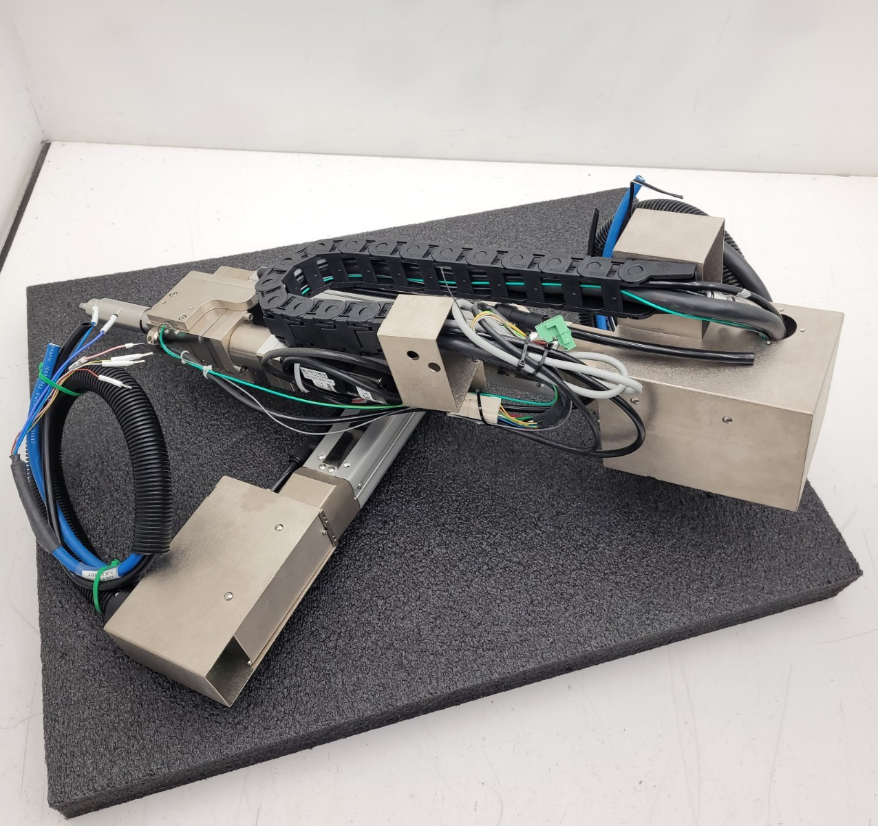 IAI 2x Axis Screwdriver Linear Robot Arm 8" Z 4" Y Movement DSRC CAN Controllers