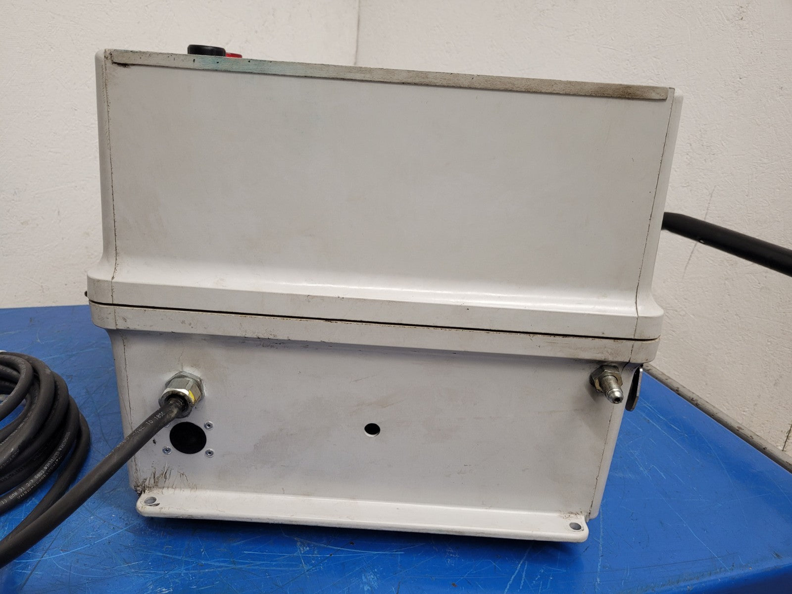 GRACO 96G287 24VDC 2.5A Automatic Machinery Grease Pump w/ Enclosure 24V 5100psi