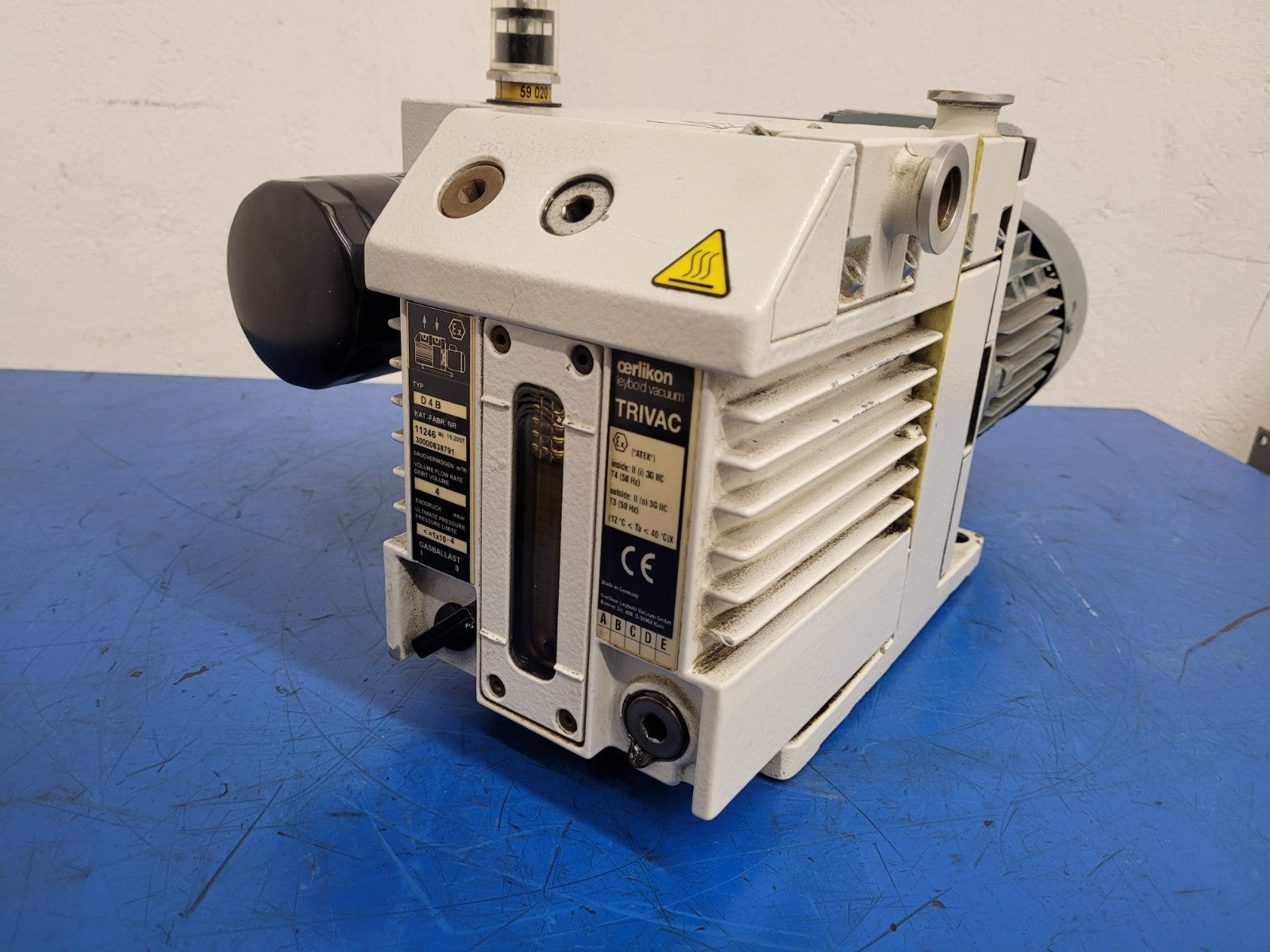 Leybold Trivac Rotary Vane Vacuum Pump D4B Load Tested Good 240/480VAC 1/3HP [B]