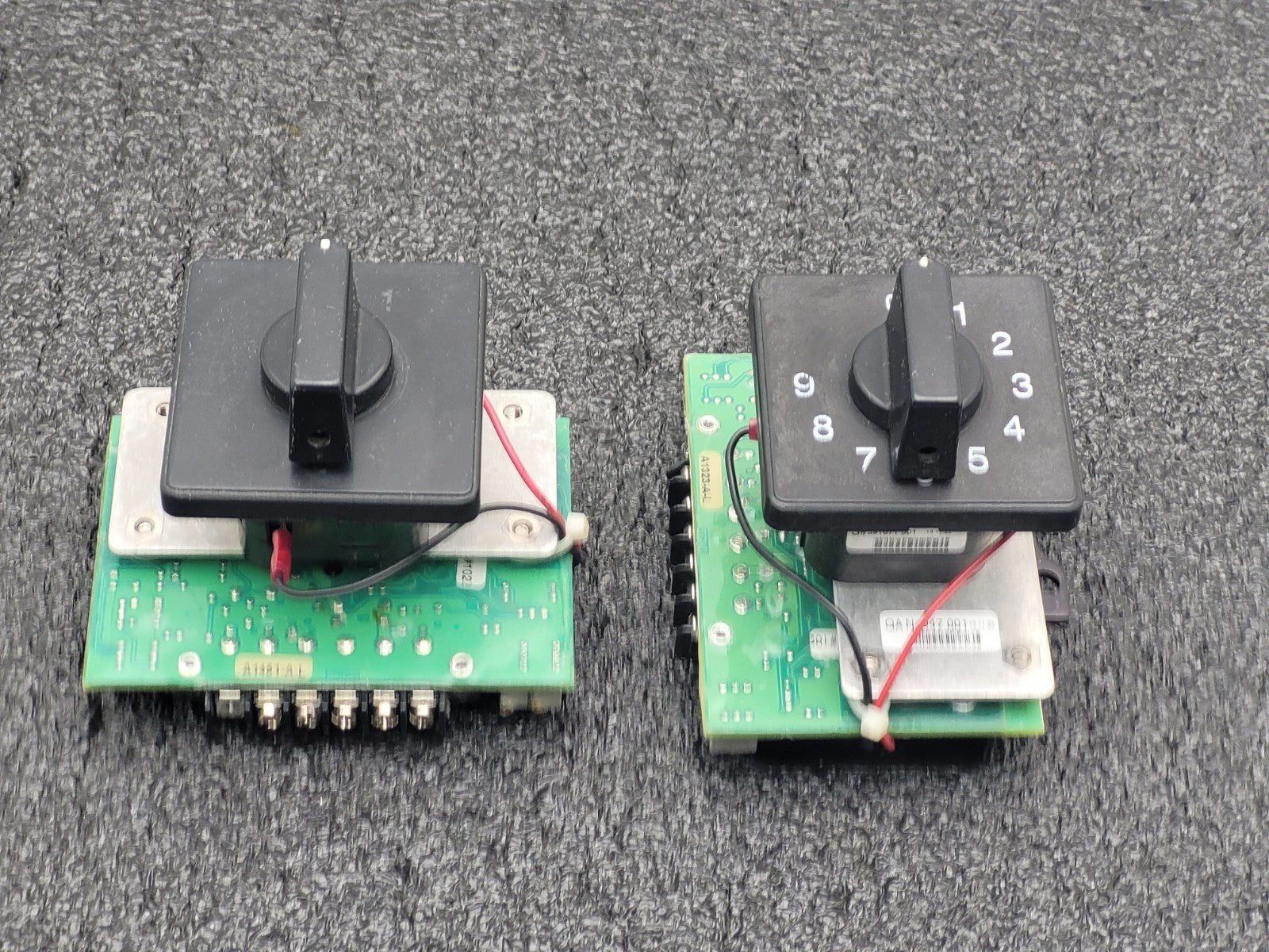 Lot of 2 OEM Controls RS11T6617 Rotary Industrial Potentiometer