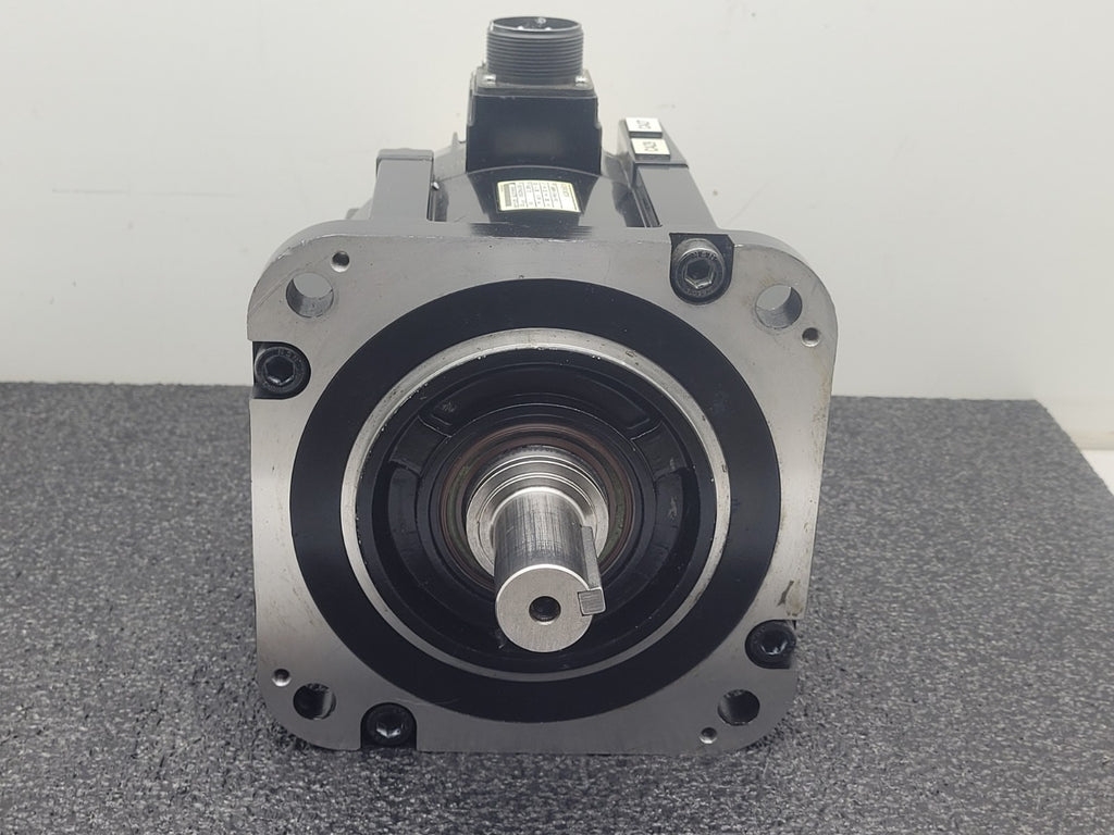 Yaskawa Electric Servo Motor SGMRV-37ANA-YR12 [A1]