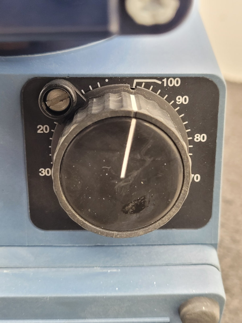 ELADOS EMP III 149105 Dosing Pump 30L/h 8bar 3PH 400/230V 50/60Hz 0,39/0,67A