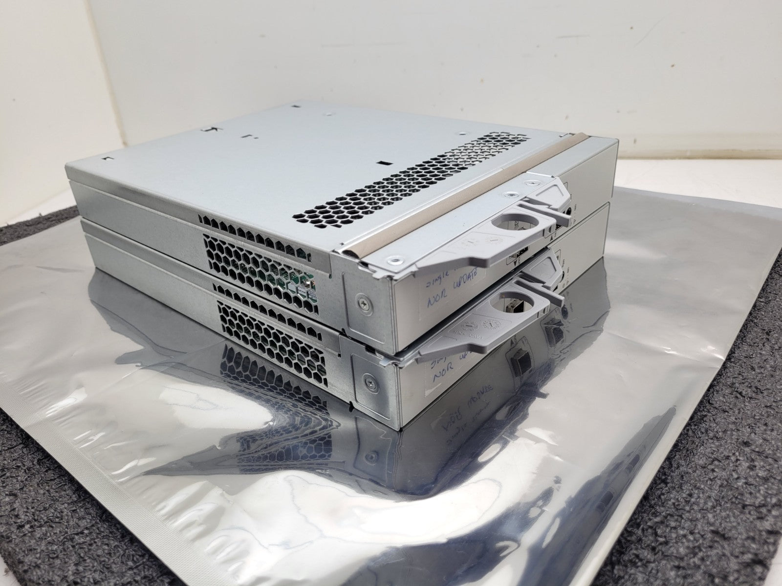 HPE Hewlett Packard Enterprise MSA 2060 12G SAS Expansion Module P12951-001