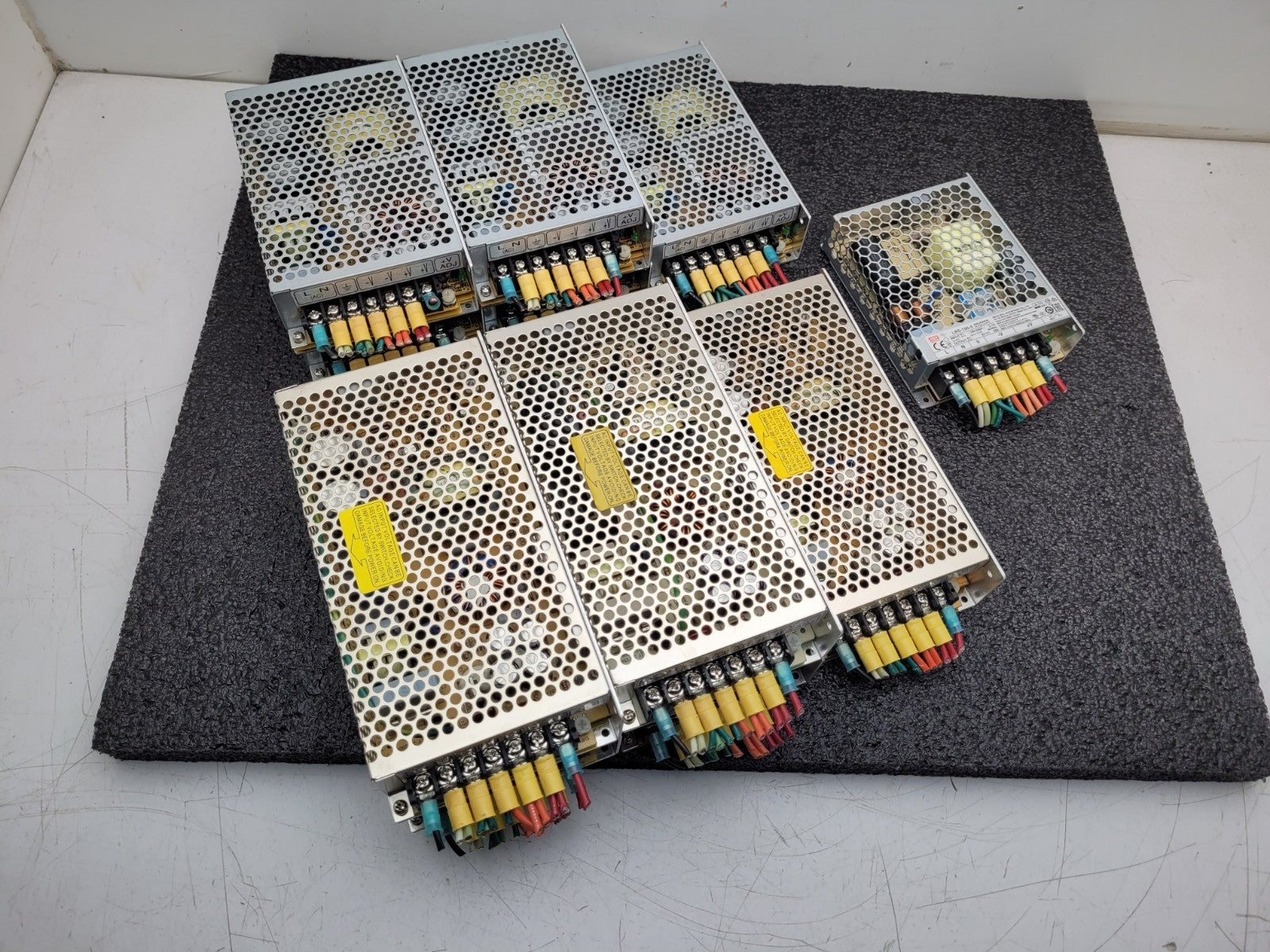 Lot of 11 Mean Well S-100F-5 RS-100-5 LRS-100-5 5VDC Output 16, 18, 20A Output