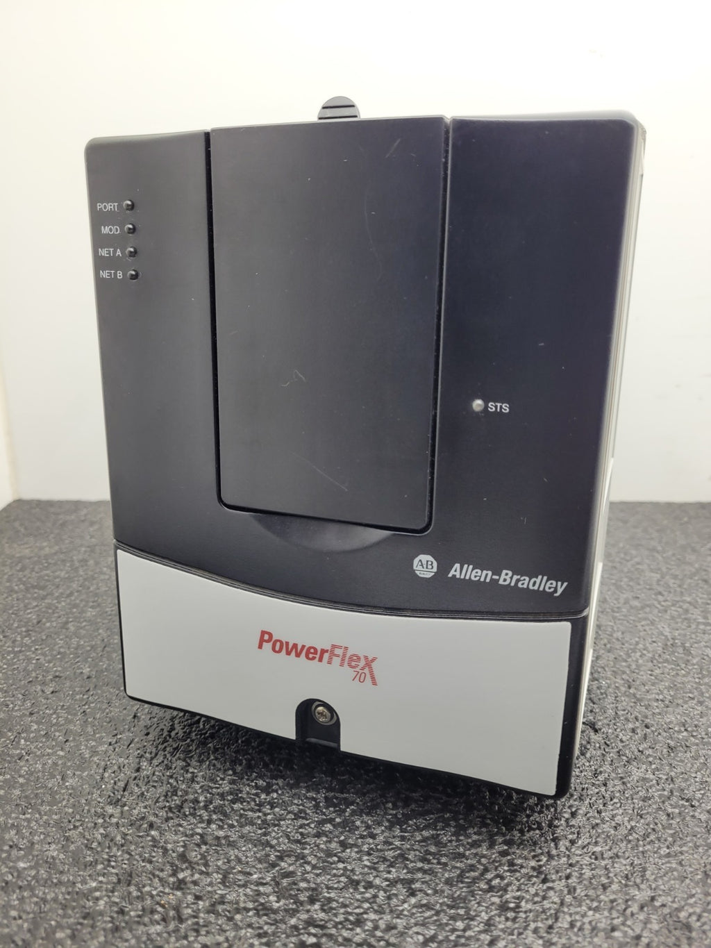 Allen Bradley 20AD8P0A0AYNANC0 Ser A PowerFlex 70 400V 3-Phase 8.7A 4kW AC Drive