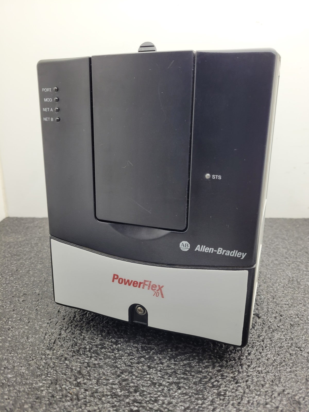 Allen Bradley 20AD8P0A0AYNANC0 Ser A PowerFlex 70 400V 3-Phase 8.7A 4kW AC Drive