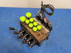 Danfoss PVG 32  4 x Proportional Hydraulic Valve Block 159B5171 Servo Valves
