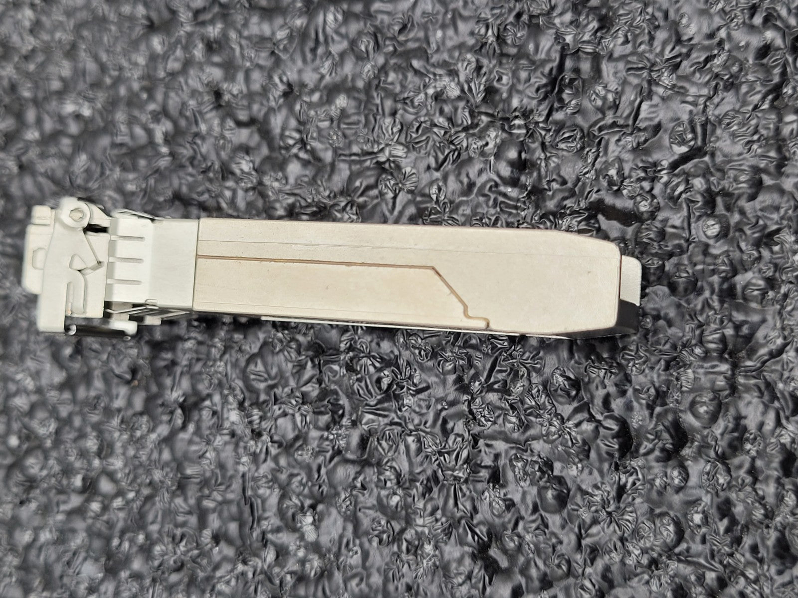 Lot of 38 Finisar FTLF8528P2BCV  850nm 8.5Gb SFP Transceiver Module