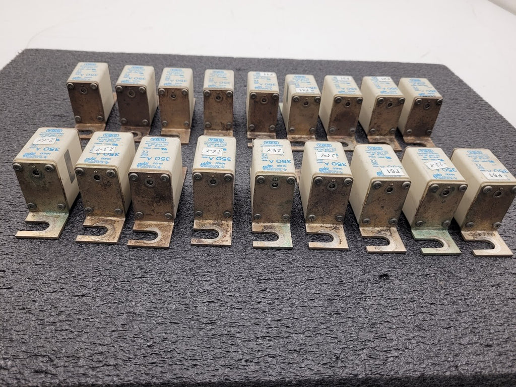 Lot of 18 SIBA Ultra Rapid NH00 VDE 20 189 20.AE 350 Amp Fuse 700V 200kA
